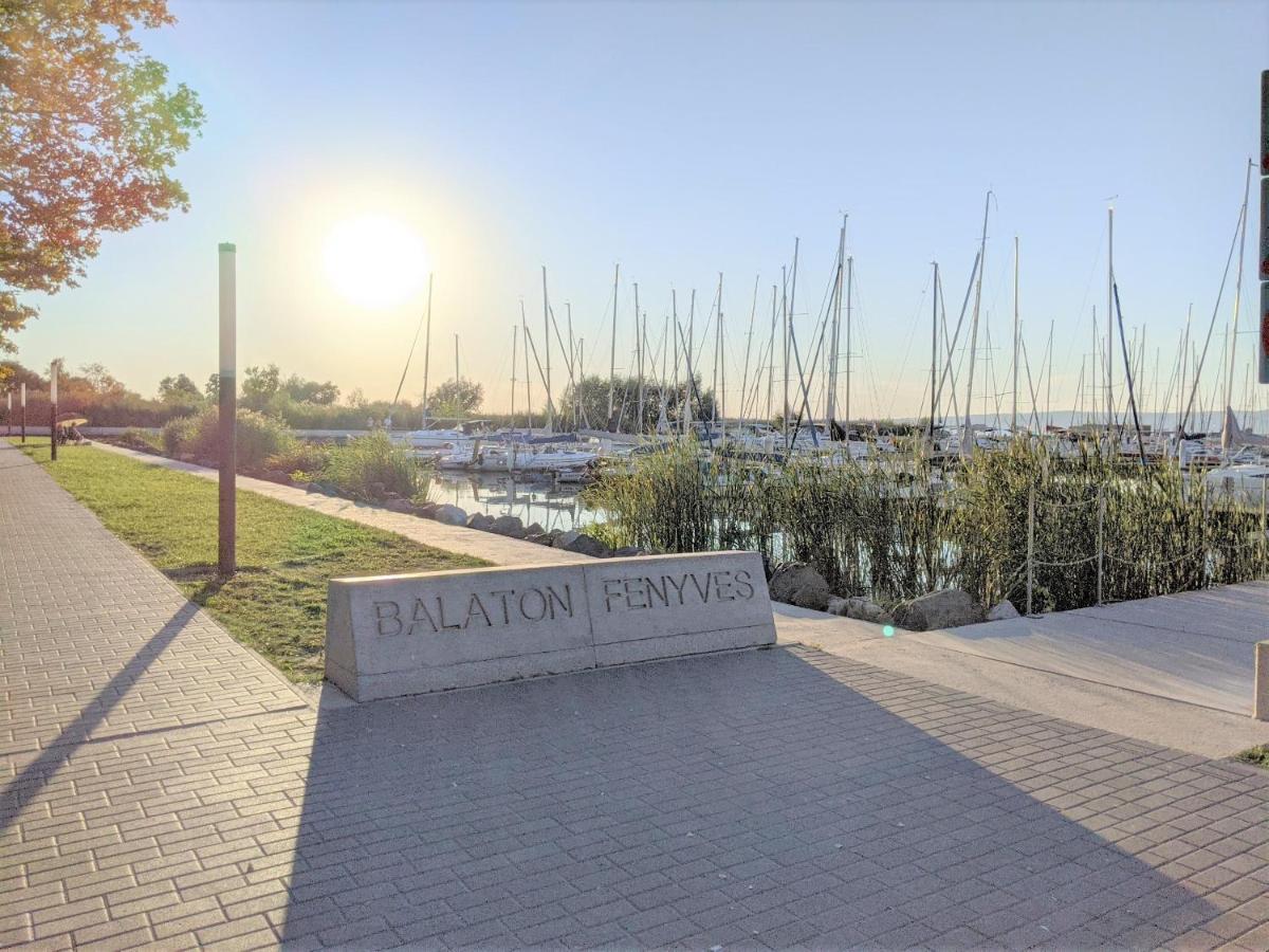 Marica Apartman Balatonfenyves Exterior photo